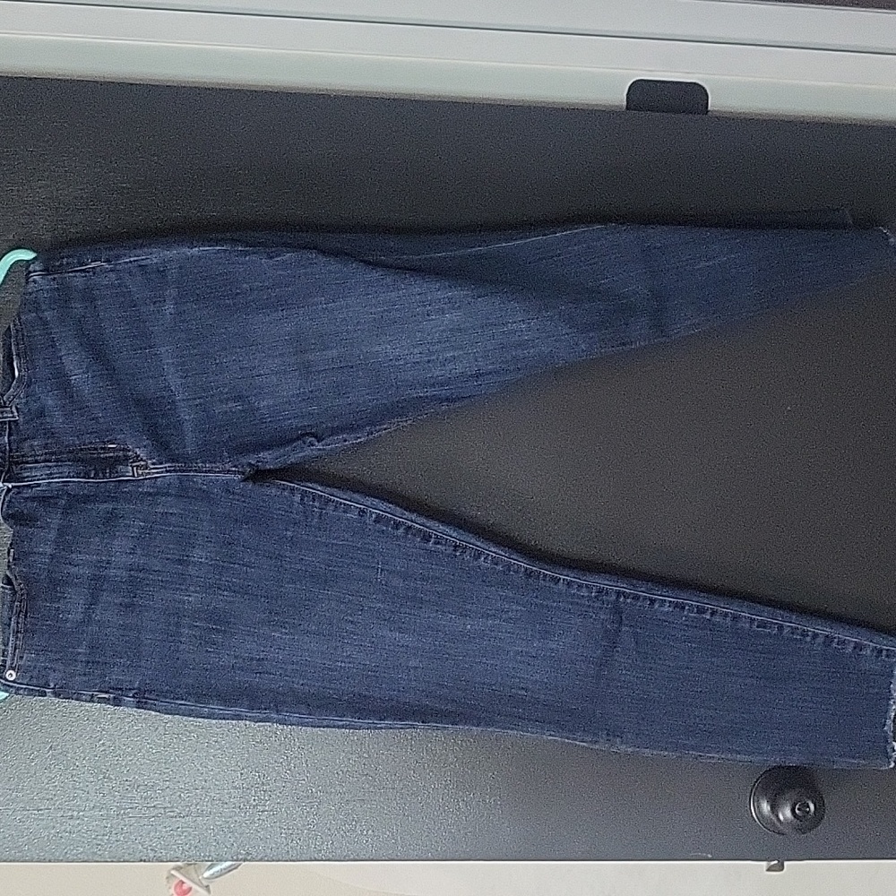 Gap denim, high-rise jeans, raw edge hem. Size 8